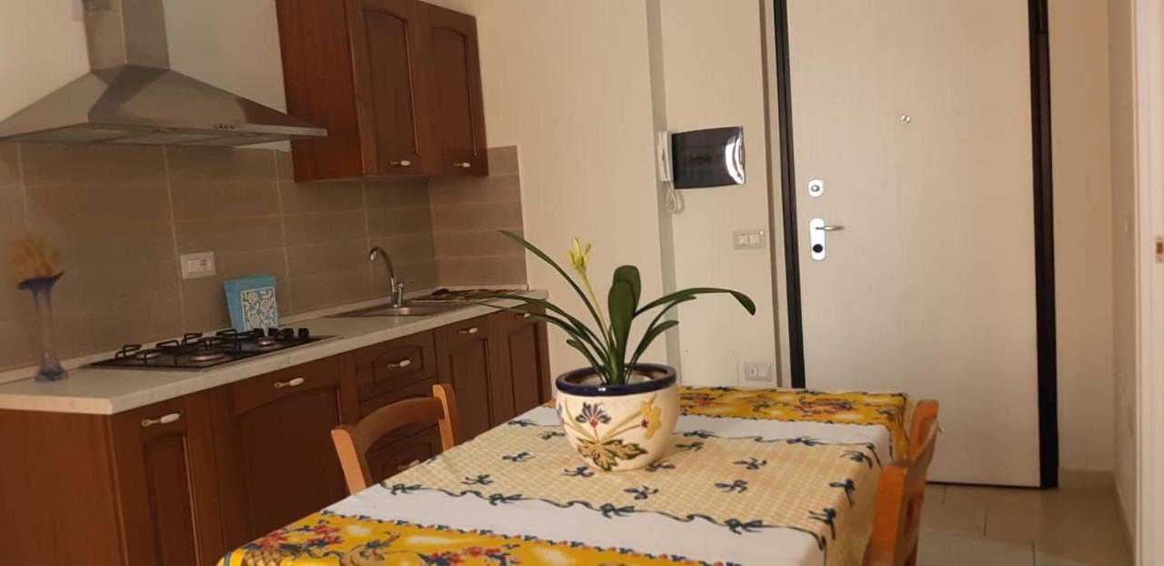 Villa Il Girasole à SantʼAntìoco Extérieur photo