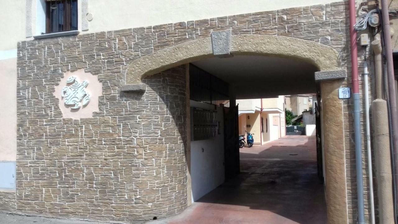 Villa Il Girasole à SantʼAntìoco Extérieur photo